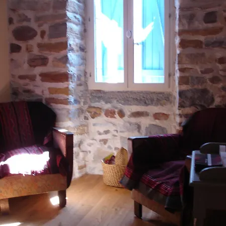 Bed & Breakfast Maison Balette Escou